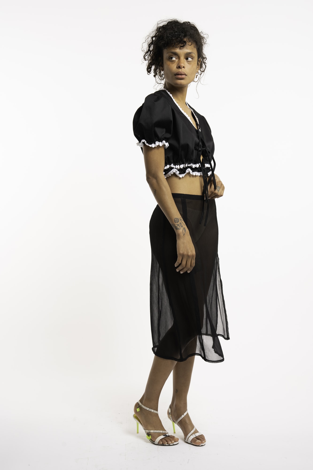 MAISON-CLEO-LOOK-BOOK-AVRIL3459-1.jpg